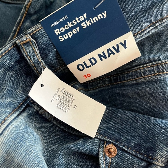 NWT Old Navy Plus Size Rockstar Super Skinny High Rise - Picture 8 of 11